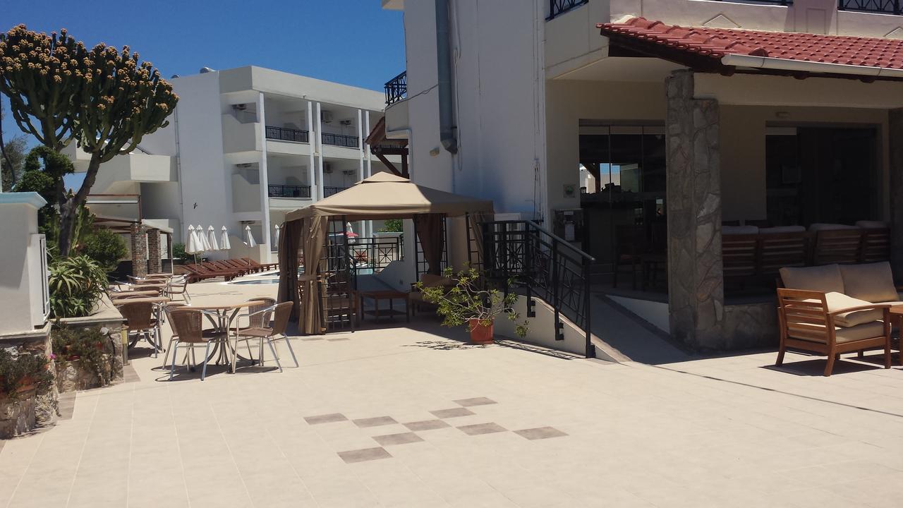 法里拉基Bright Star公寓式酒店 外观 照片